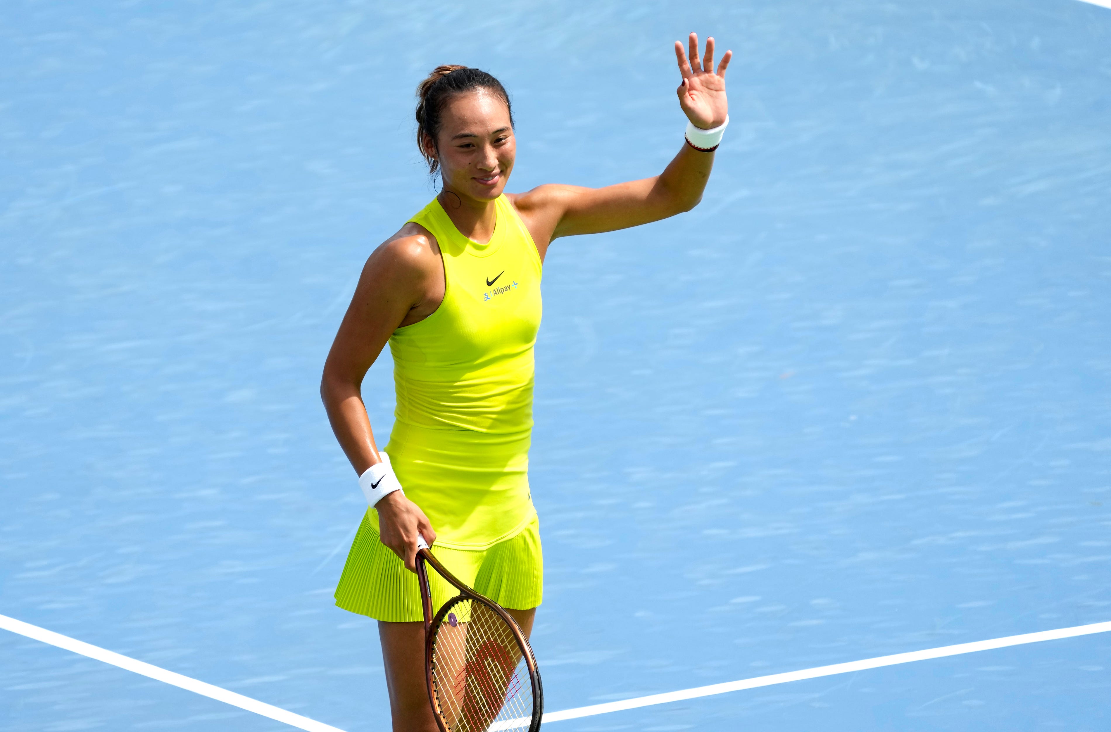 🎾一天双赛！郑钦文0-2不敌帕夫柳琴科娃止步16强 各项赛事12连胜终结